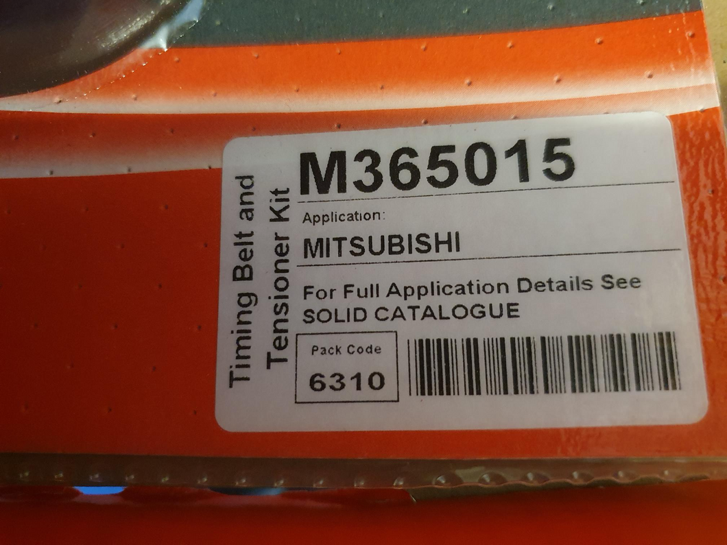 Timing belt and tensioner kit -- m365015 Mitsubishi